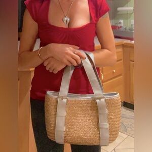 Woven Purse
Silver Belt Strap Handles
Like New